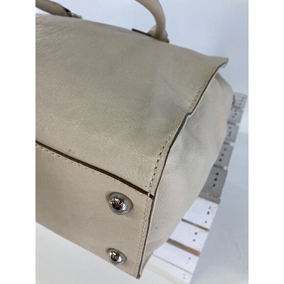 MICHAEL KORS HAMILTON LARGE IVORY LEATHER SHOULDER BAG - Picture 12 of 16